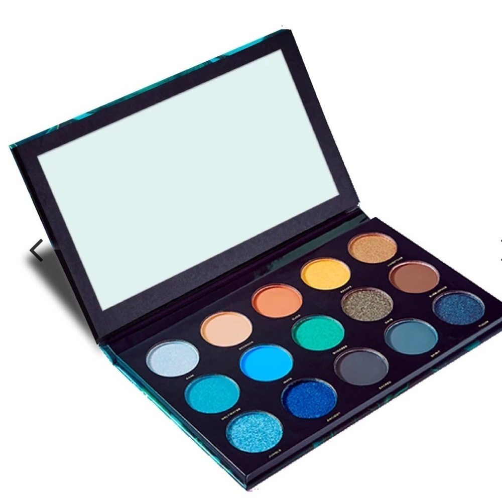 Hipdot Cenote eyeshadow palette New in‎ box
